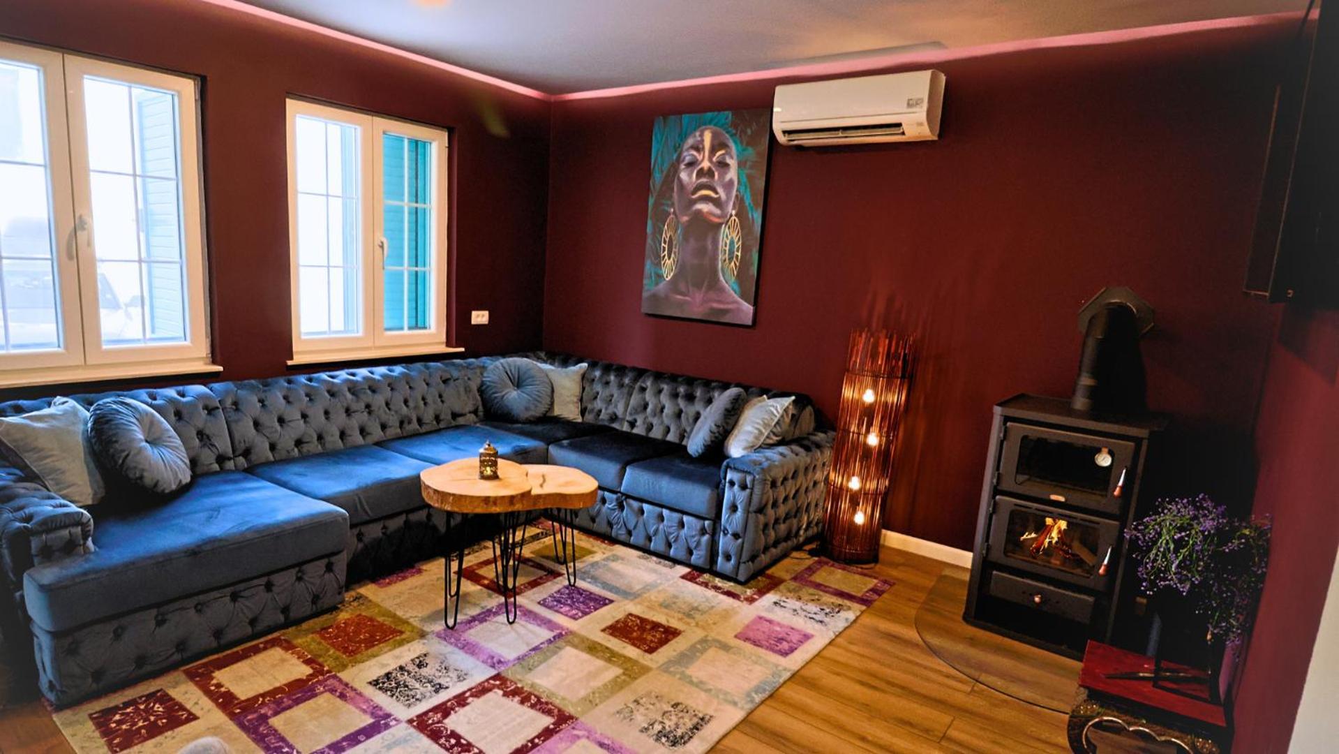 Central Single House With Parking-Top Location! ノヴァリャ エクステリア 写真